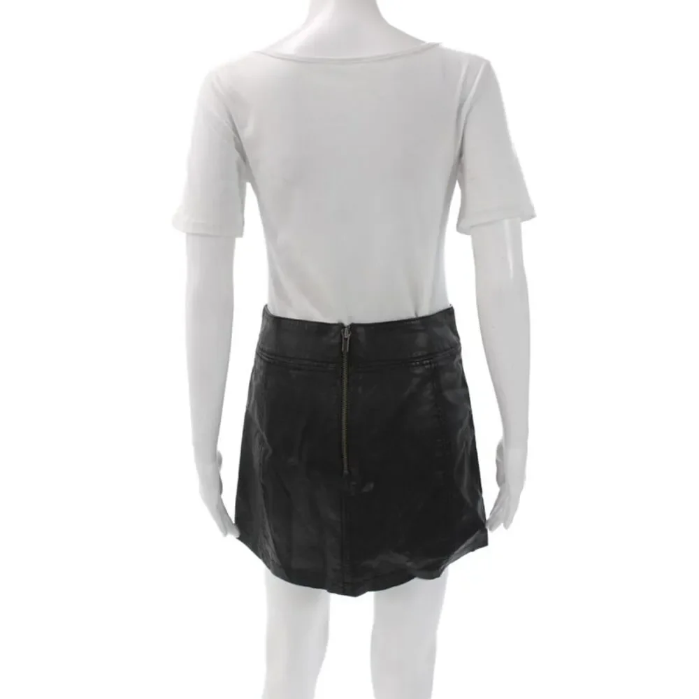 Free People Women Black Mini Skirt Polyurethane Zip Closure Size 4